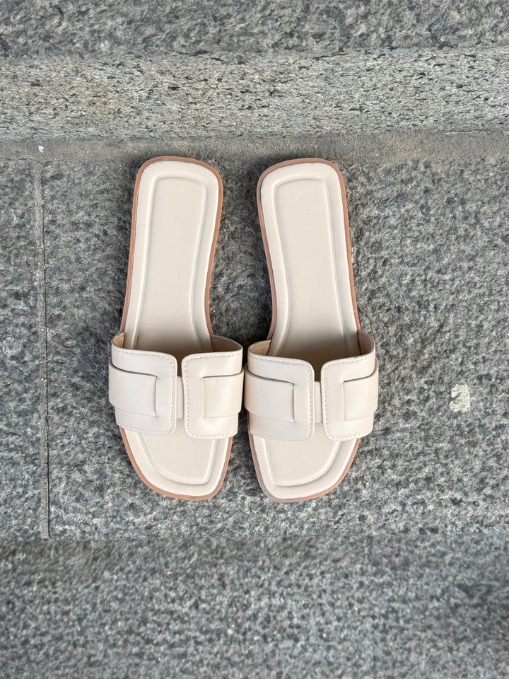 Susan Crossed Strap Sandal - Beige